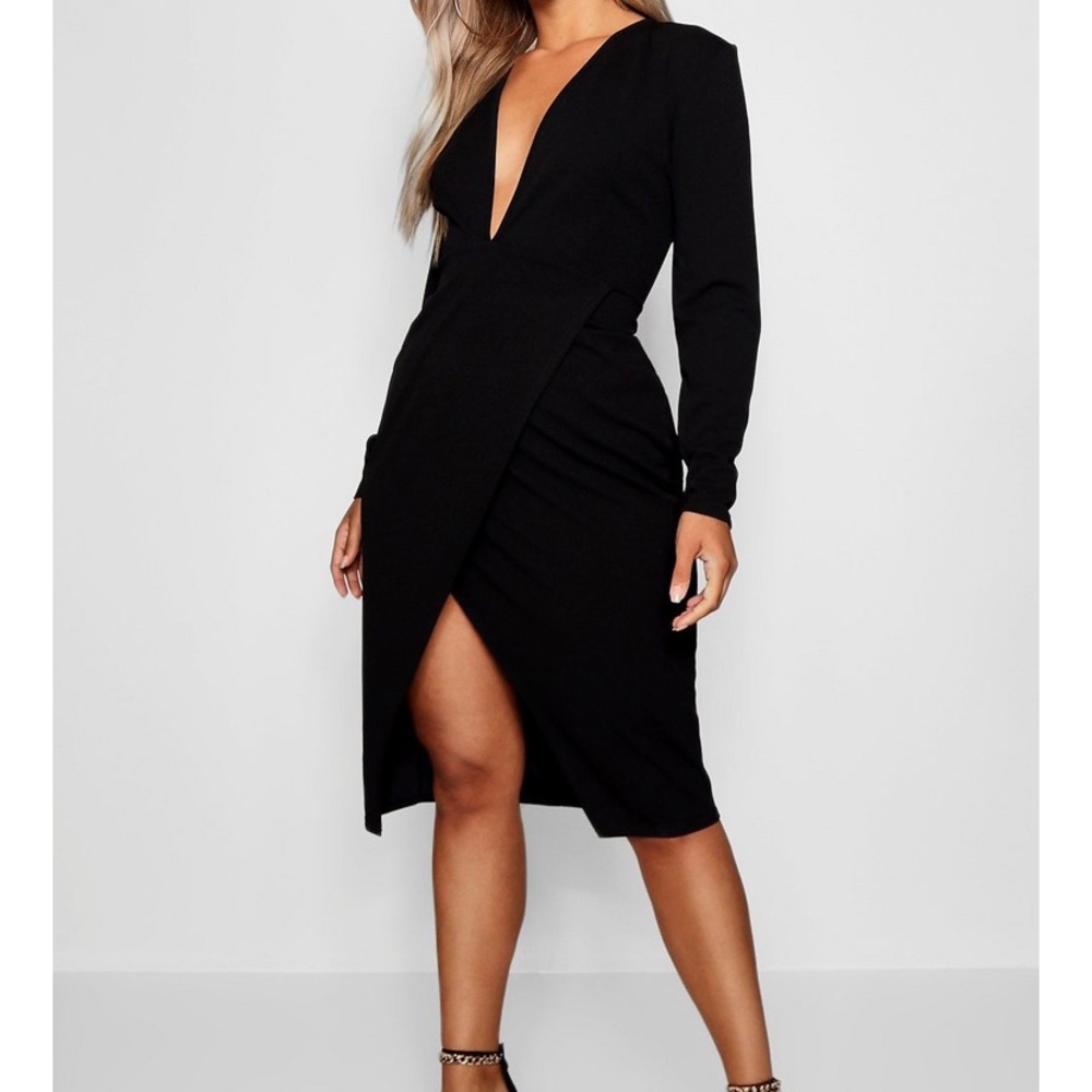 Black Longsleeve plunge dress